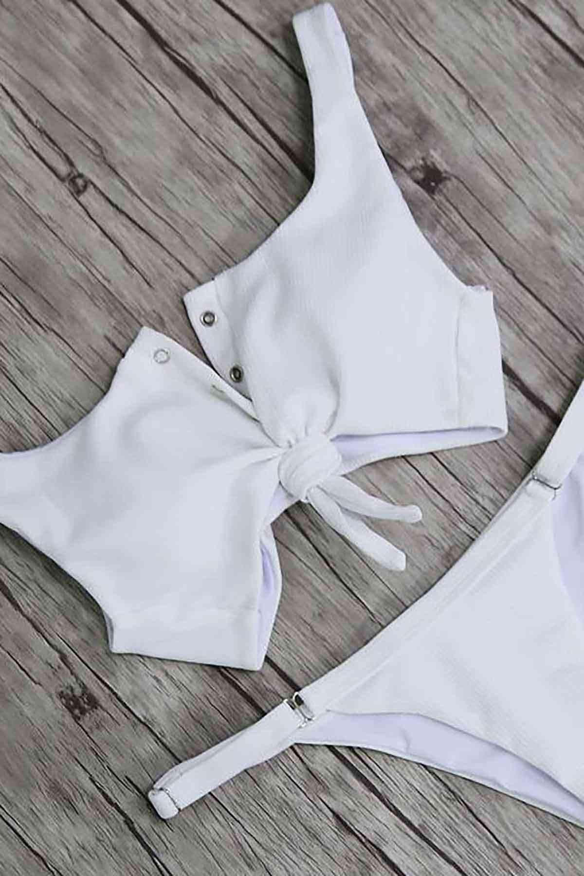 Angelsin Beyaz Çıtçıtlı Şık Bikini Takım