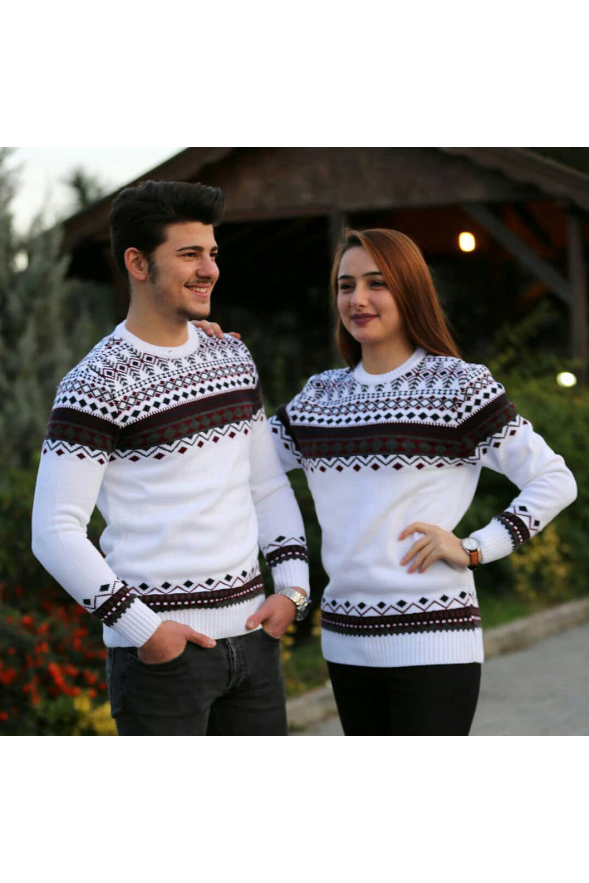 Sevgili Kombini Kazak Bisiklet Yaka Otantik Desenli Beyaz