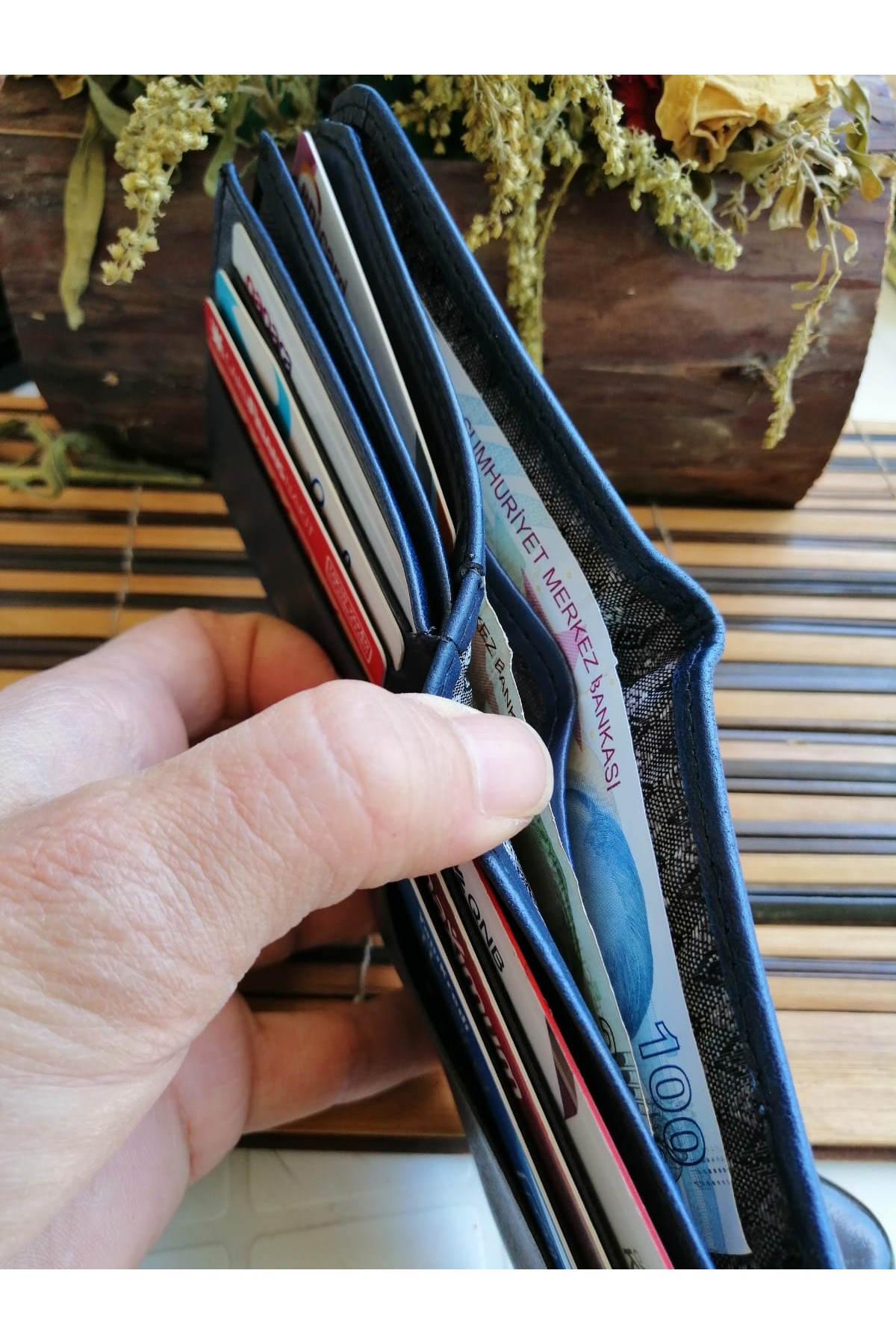 Erkek Cüzdan Köşeleri Oval Tasarım İndigo Mavi