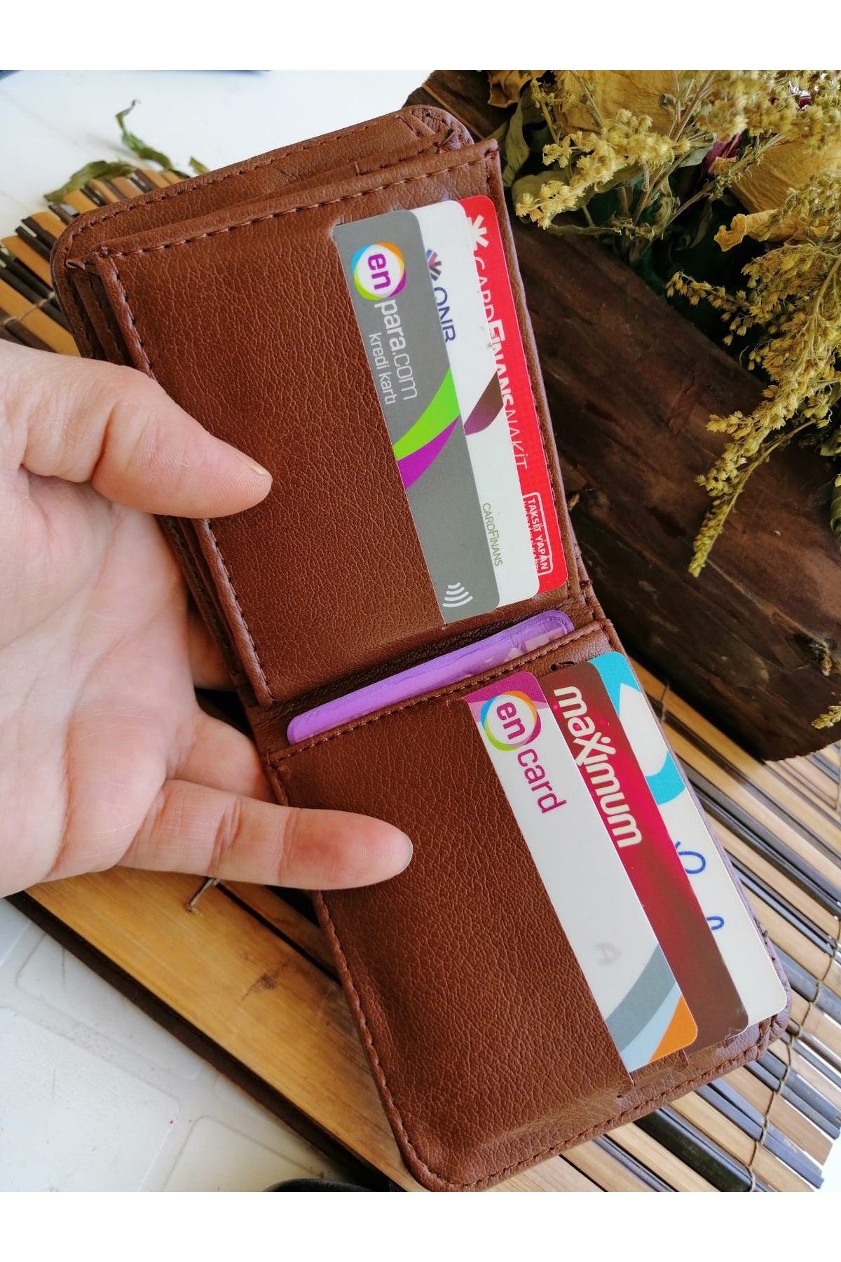 Erkek Cüzdan Köşeleri Oval Tasarım Kahve