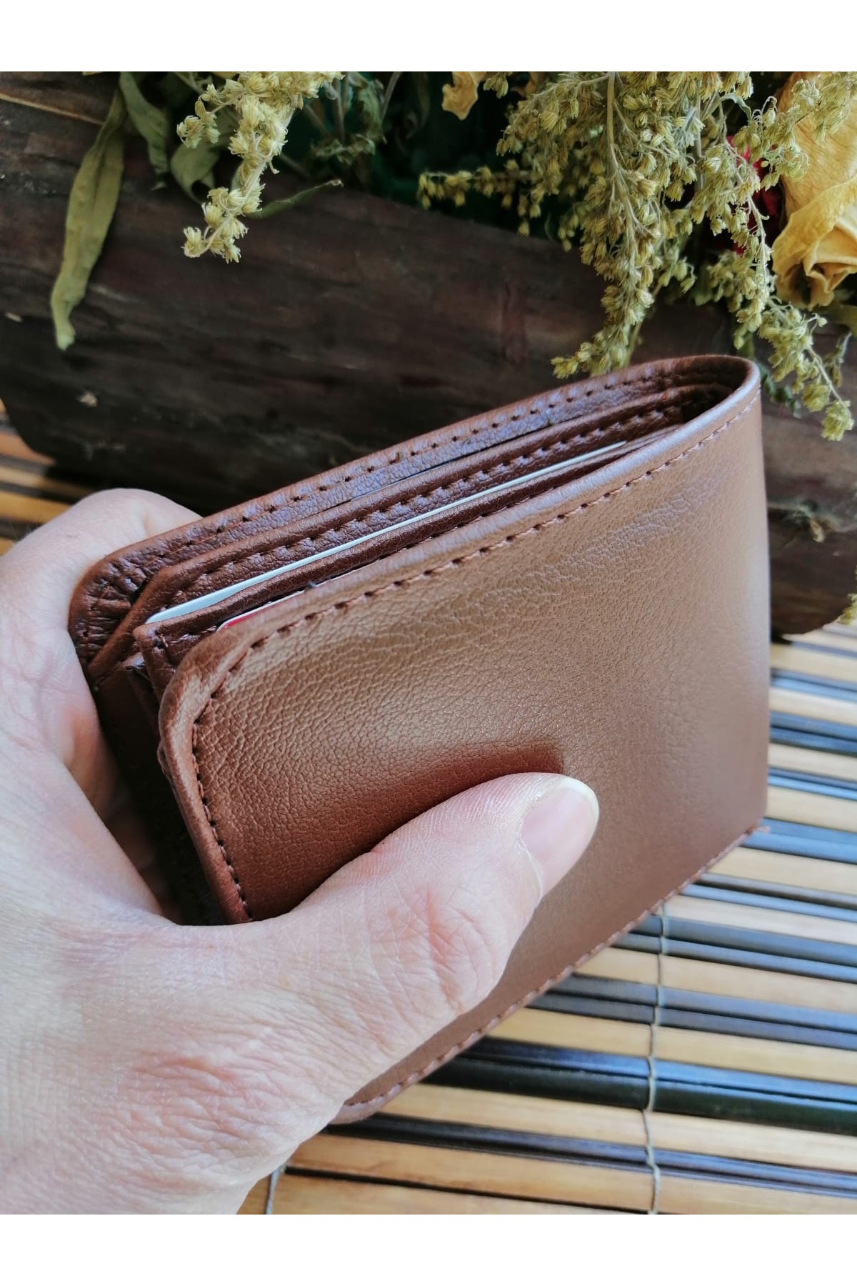 Erkek Cüzdan Köşeleri Oval Tasarım Kahve