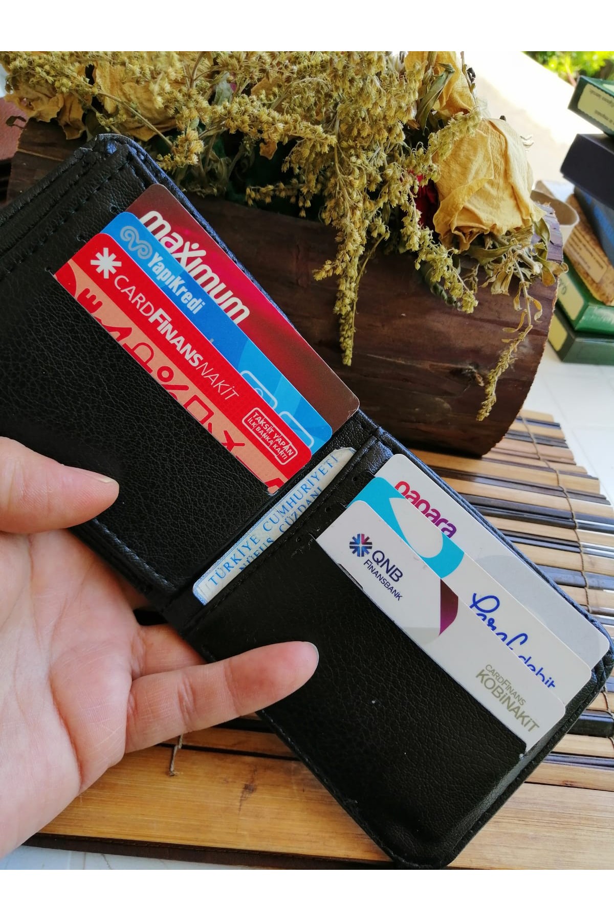 Erkek Cüzdan Köşeleri Oval Tasarım Siyah